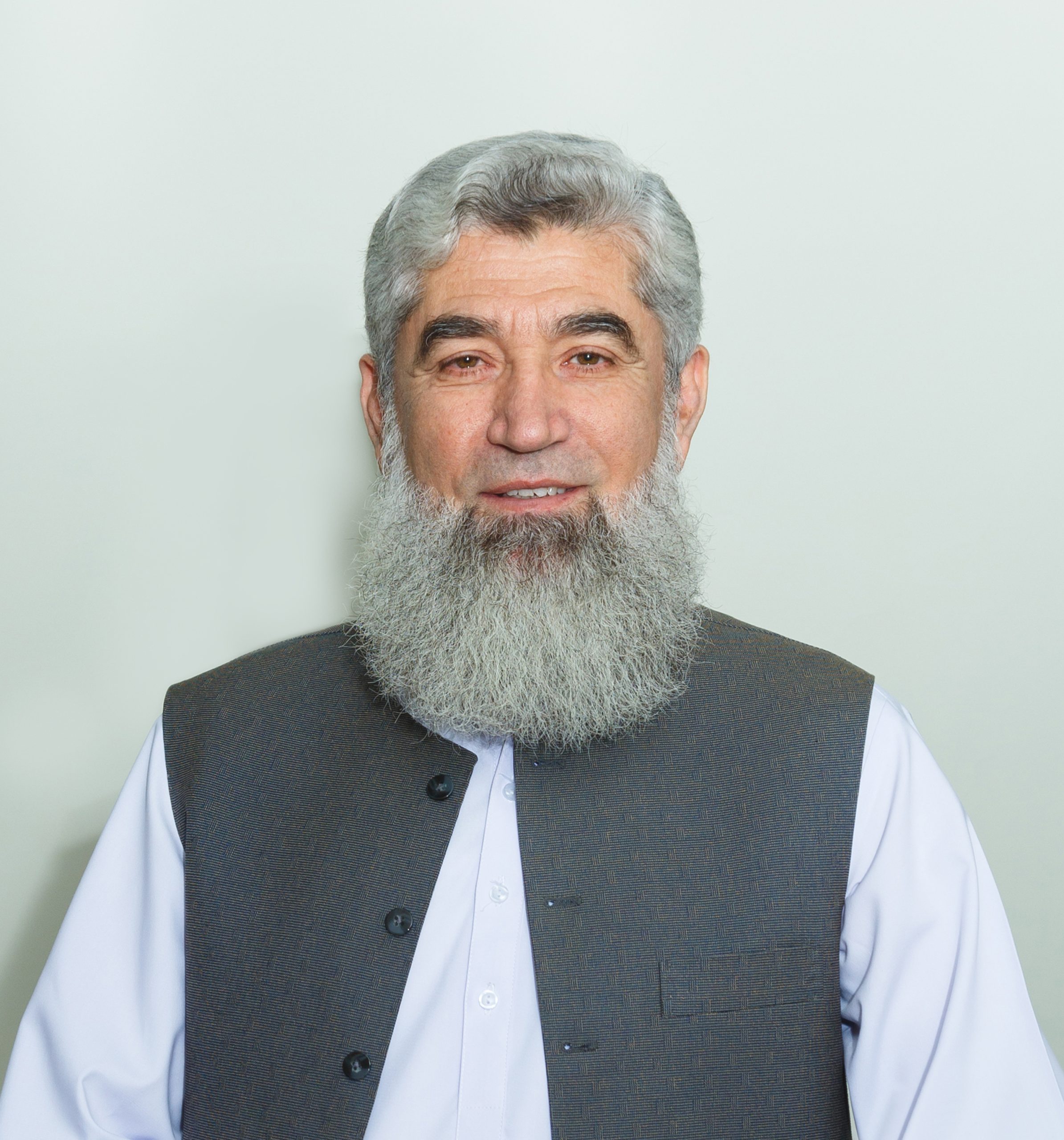Mr. Waqar Ahmad Khan